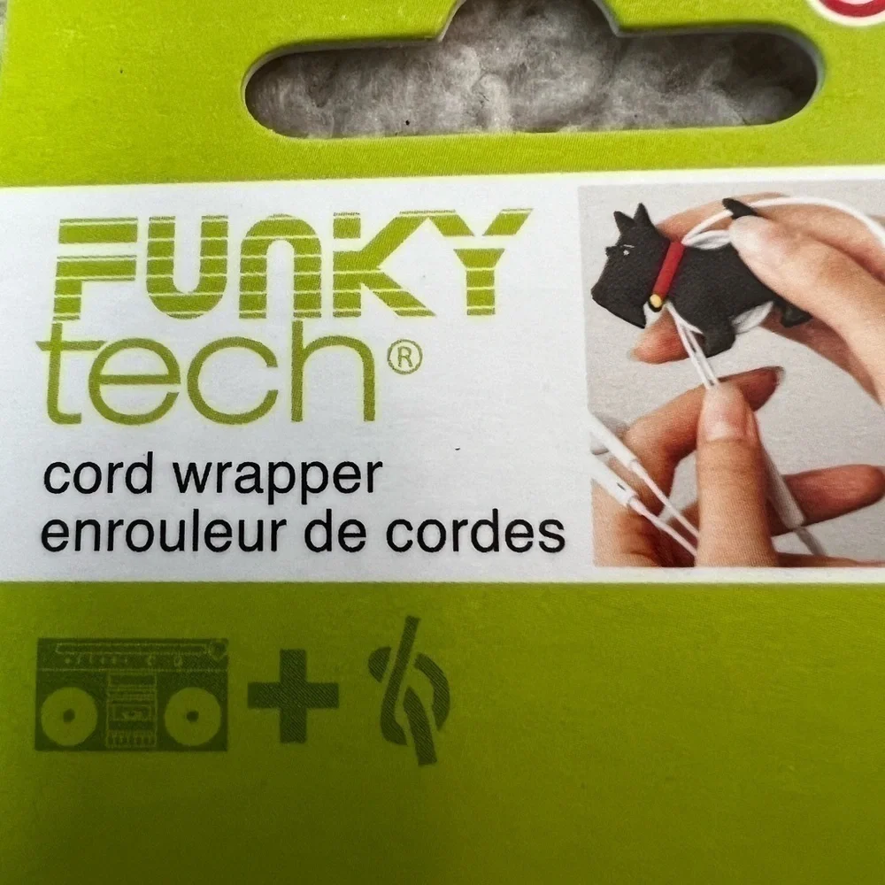 🎉HP🎉 DCI "Boom Box" Funky Tech Charging or Headphone Cord Wrap - Picture 4 of 5